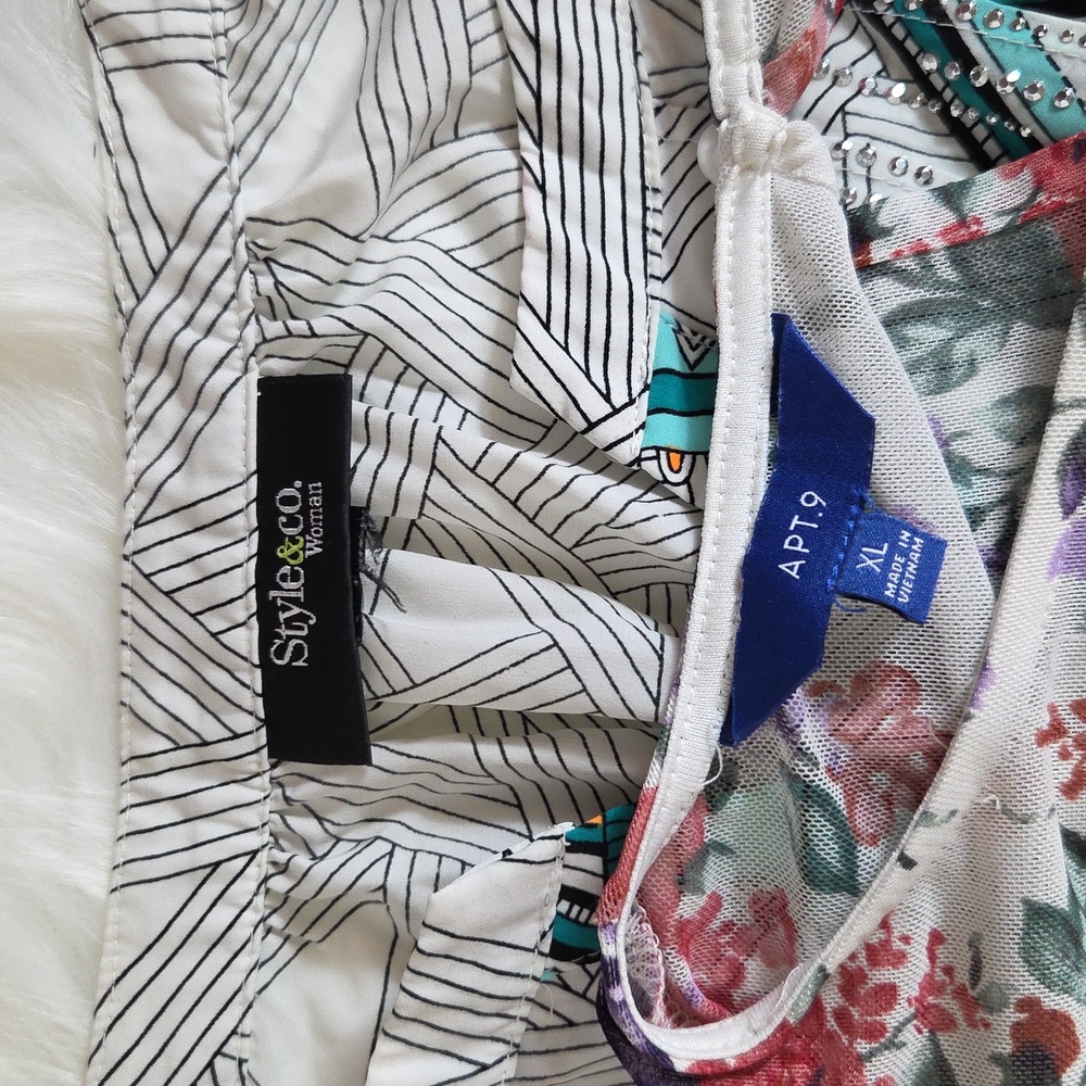 Womens 4 Piece Size XL Business Casual Blouse & Dress Bundle - Picture 6 of 11